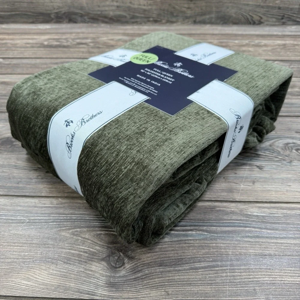 Brooks Brothers Decorative Blanket Green Chenille Textured‎ 90X90 NWT